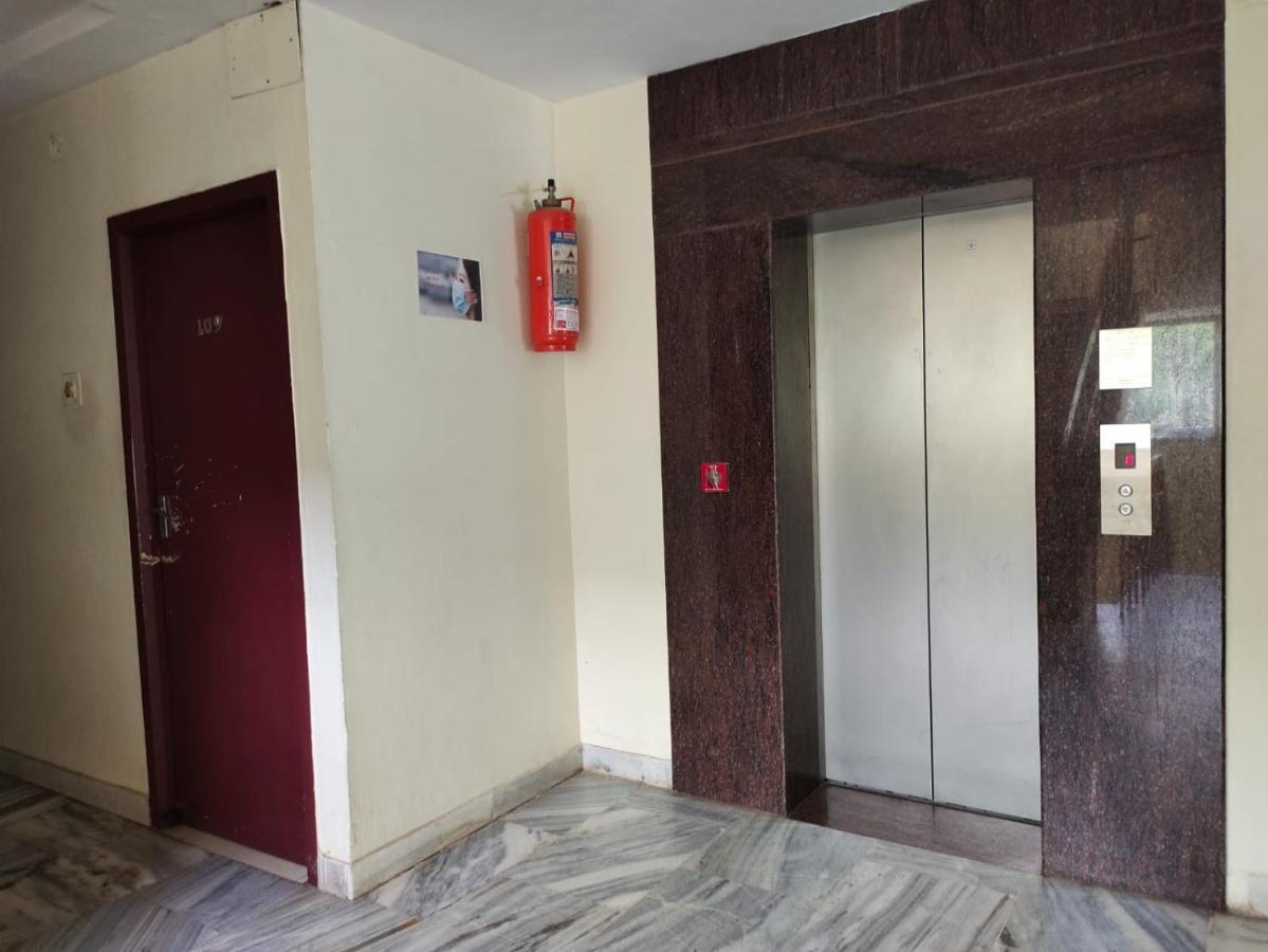 Hotel Geetha International Thoothukudi Extérieur photo