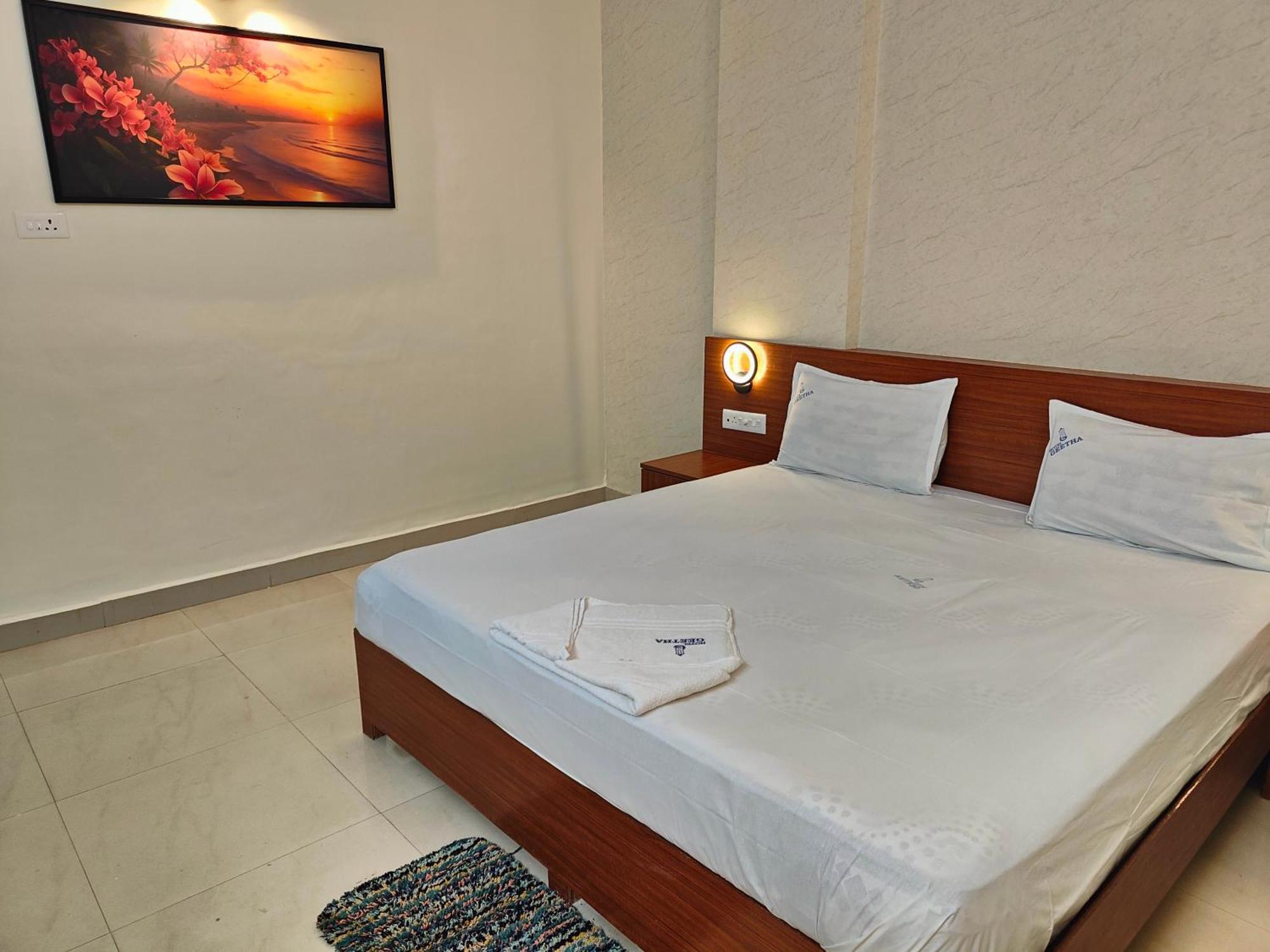 Hotel Geetha International Thoothukudi Extérieur photo