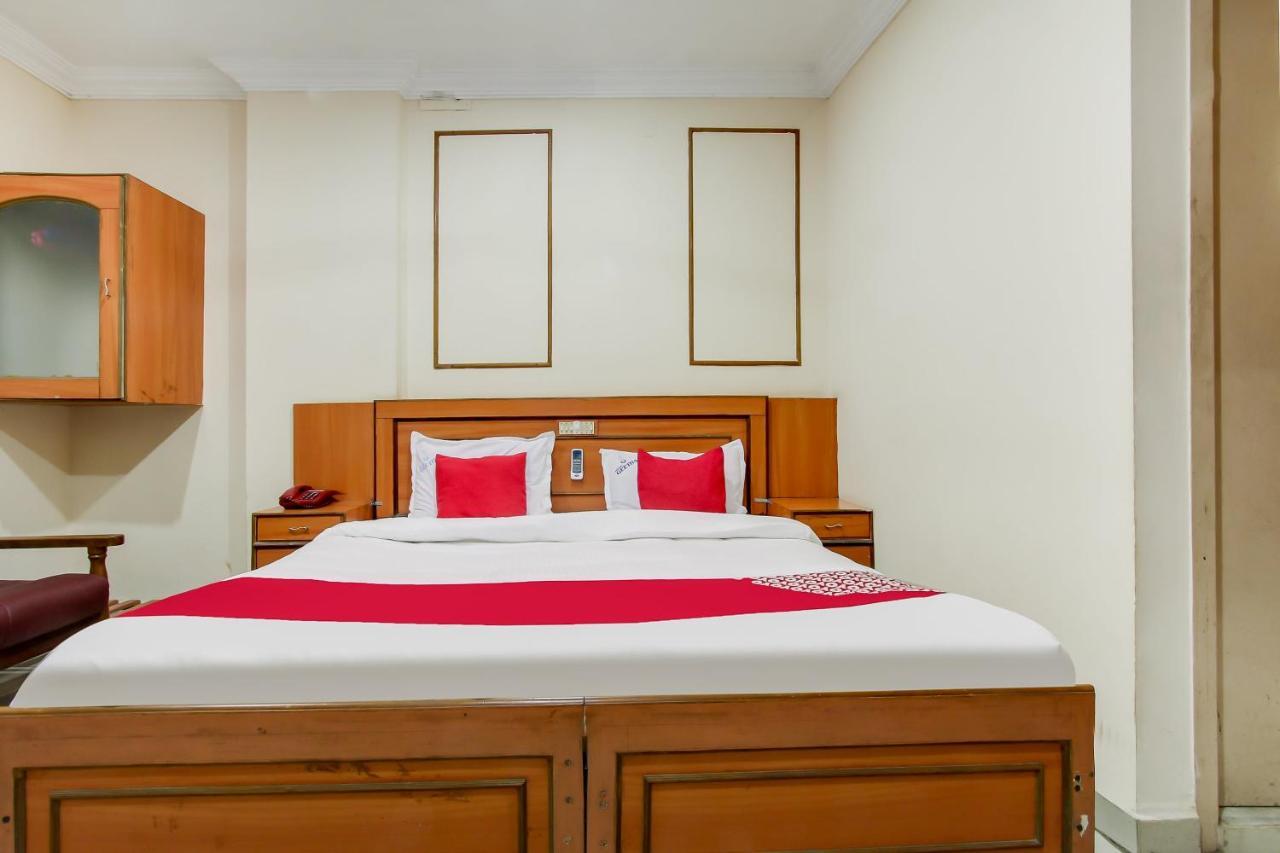 Hotel Geetha International Thoothukudi Extérieur photo