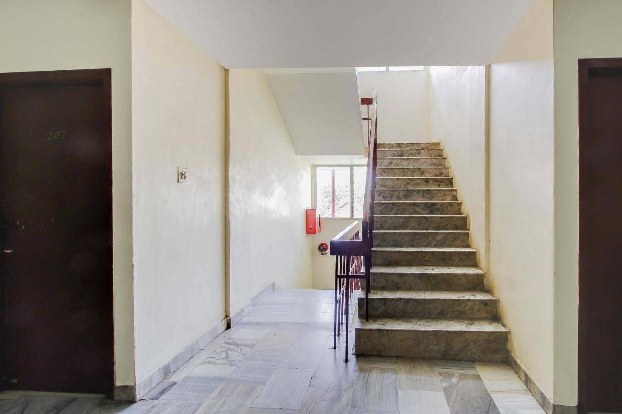 Hotel Geetha International Thoothukudi Extérieur photo