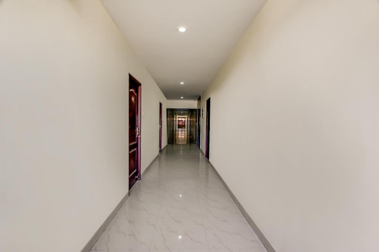Hotel Geetha International Thoothukudi Extérieur photo