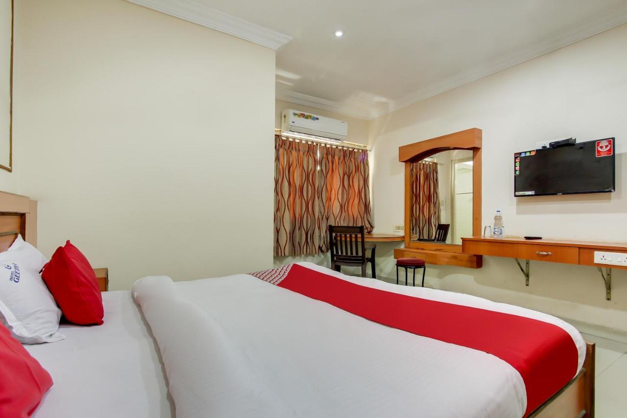 Hotel Geetha International Thoothukudi Extérieur photo